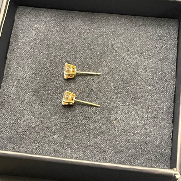 1 ctw. Charles & Covard Moissanite earrings - Picture 6 of 9